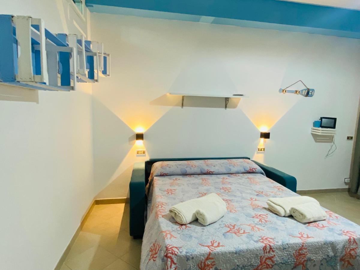 Casa Alice Apartment เชฟาลู ภายนอก รูปภาพ