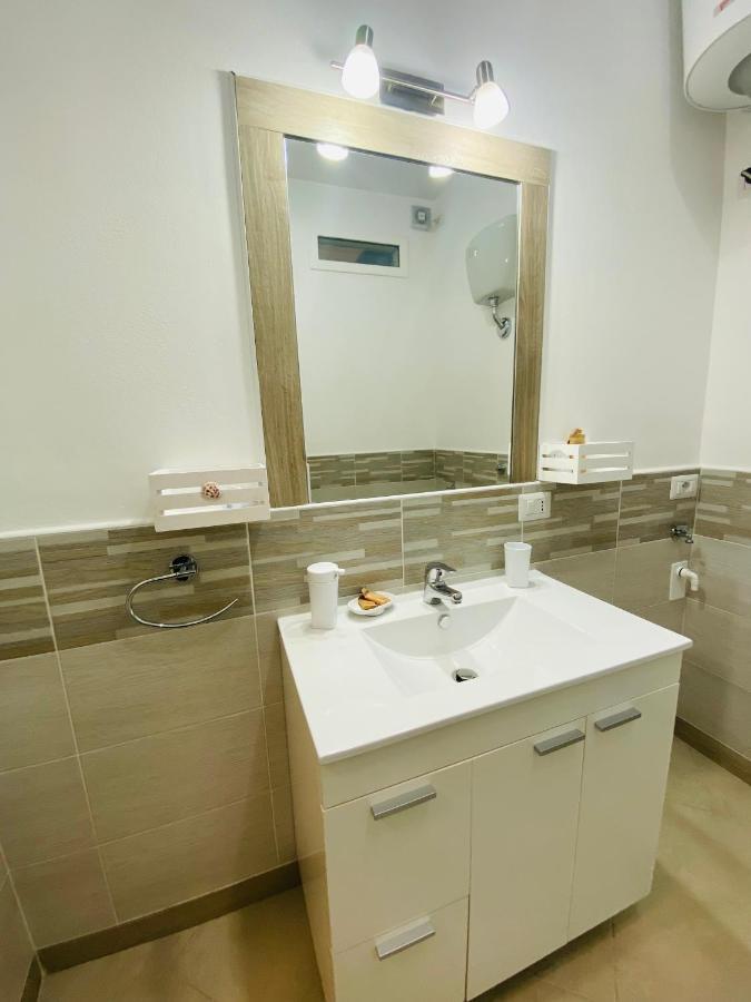 Casa Alice Apartment เชฟาลู ภายนอก รูปภาพ