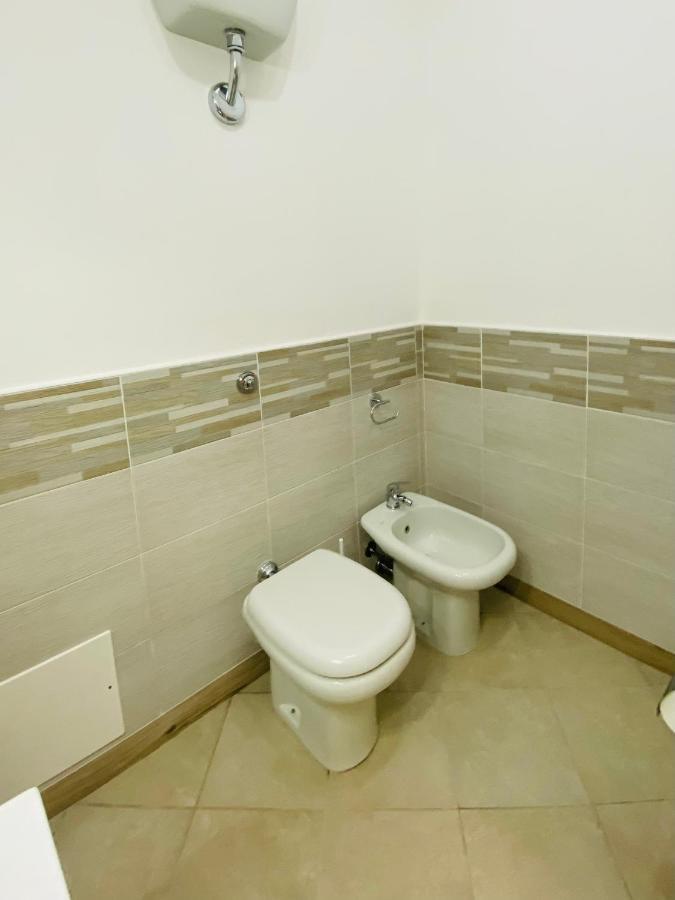 Casa Alice Apartment เชฟาลู ภายนอก รูปภาพ